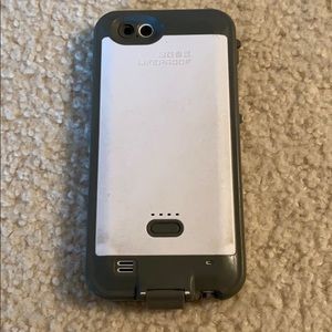 LIFEPROOF®️ iPhone 6 Charging case